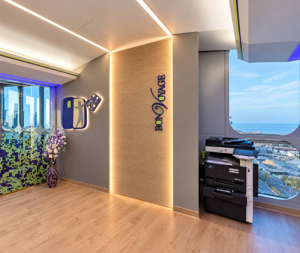 Bon Voyage Travels Kuwait Re Tower interior by MAKS Interiors