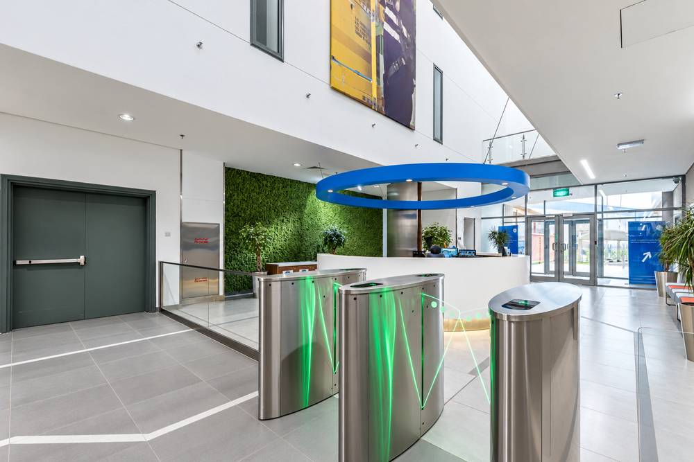 General Electric HQ office interior by MAKS Interiors