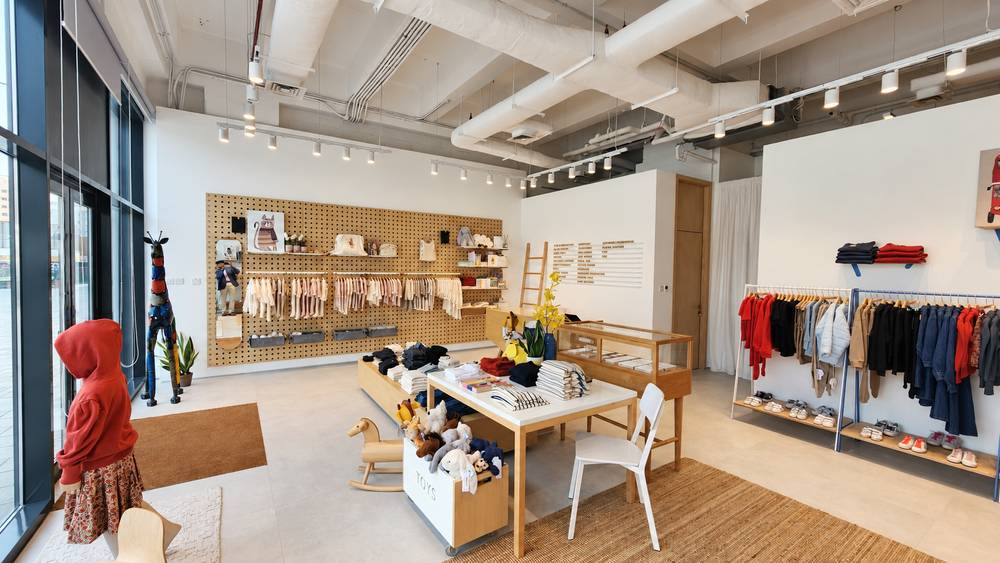Athlah Store Al Andalus Mall interior by MAKS Interiors